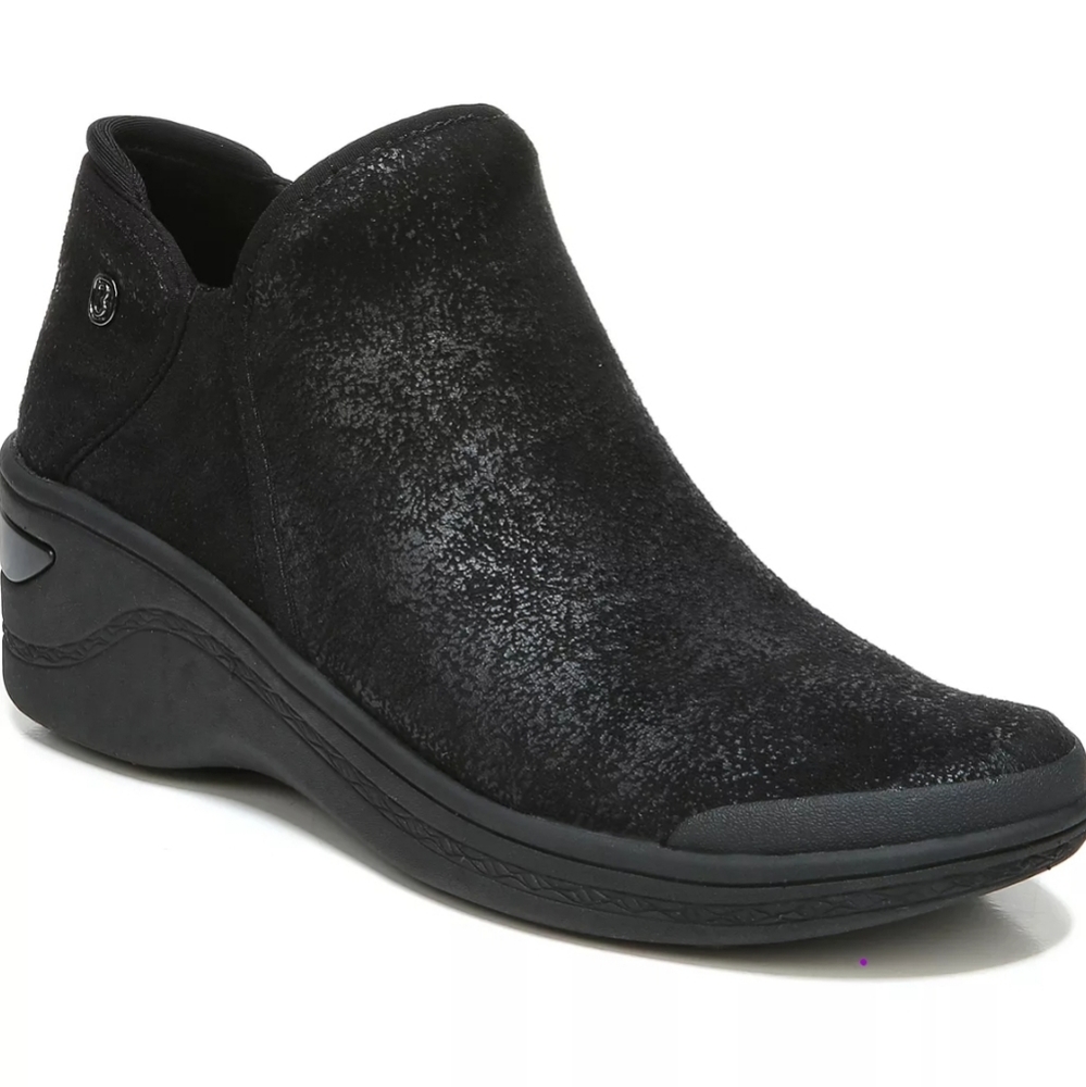 B Zees Domino Black Size 9 Wide Washable Booties